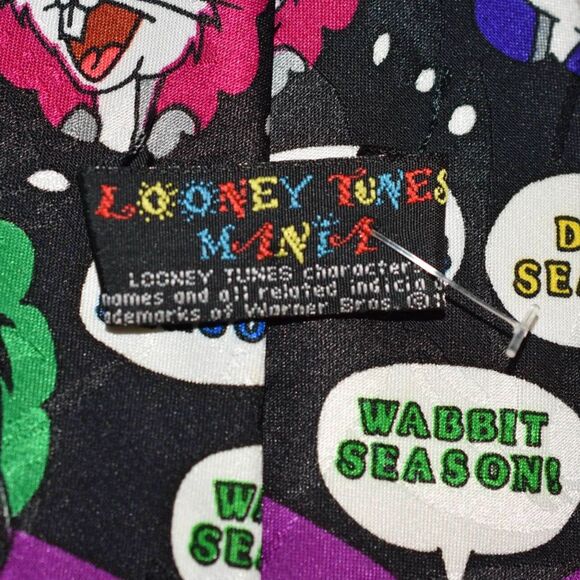 Vintage 1990's Looney Tunes Elmer Fudd Dreaming Wabbit Season Duck Season Tie - Picture 4 of 4